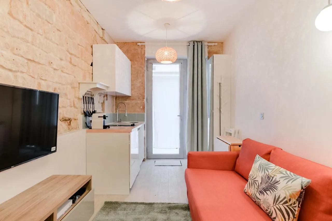 Studio Near Le Moulin Rouge And Montmartre Paris Frankrike